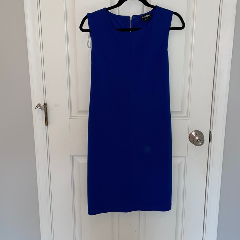 Women’s bebe dress